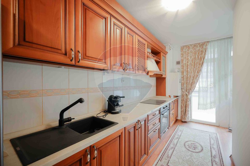 Apartament de Vânzare cu 3 Camere, Terasă de 32mp și Parcare Subterană