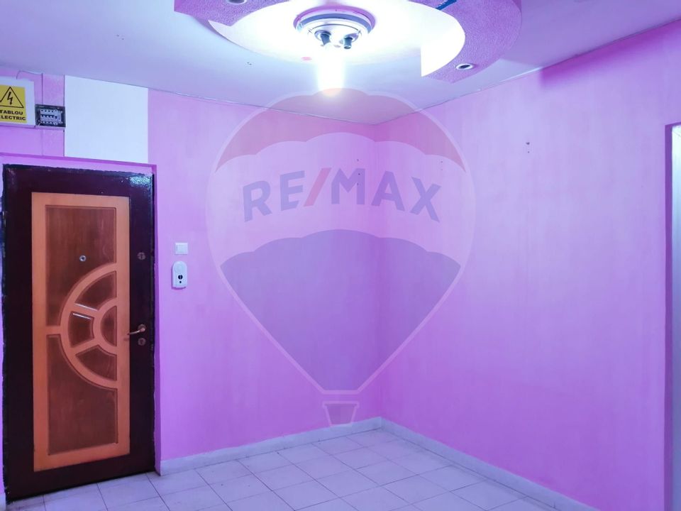 58.87sq.m Commercial Space for rent, Central area