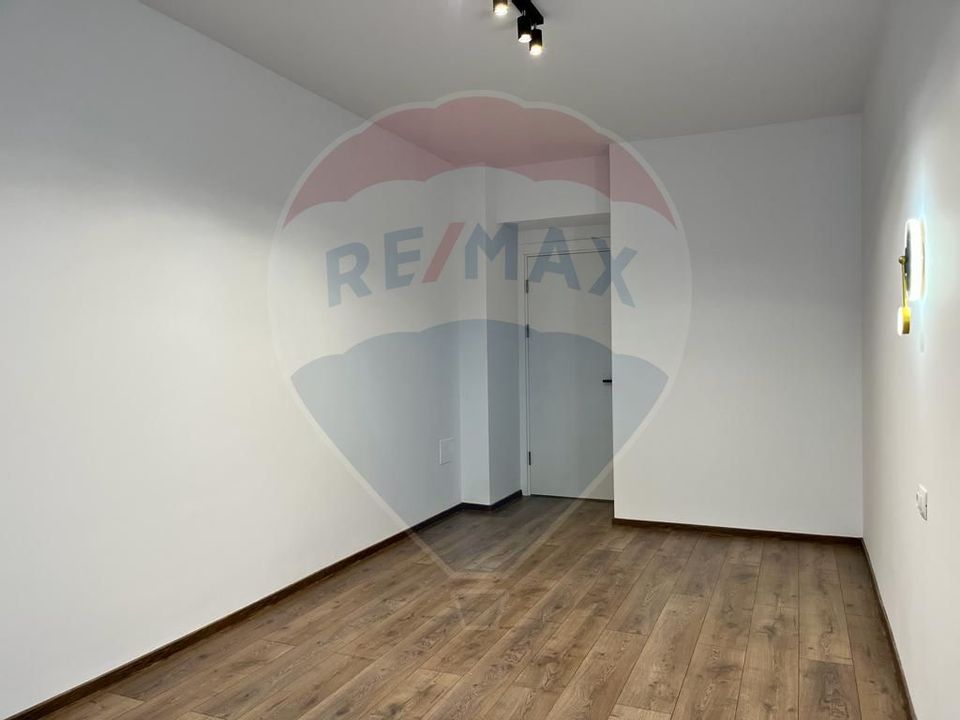 Apartament 3 camere in bloc nou de vanzare