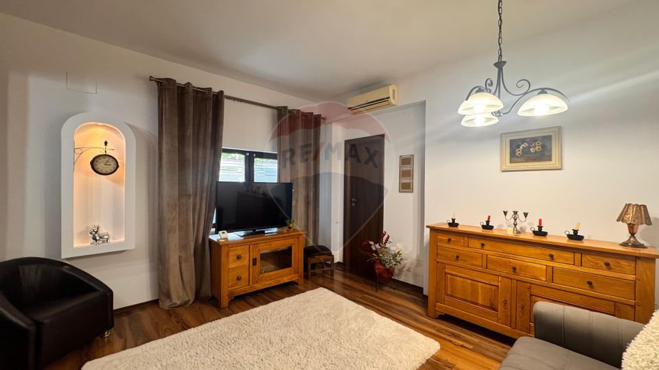 Vila P+M cu 3 camere, de inchiriat, zona Far Constanta