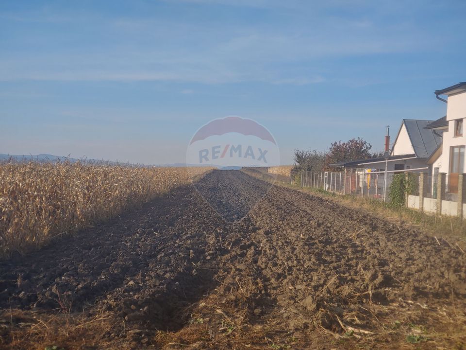 Land 2,950sqm Suceava / Drumul principal