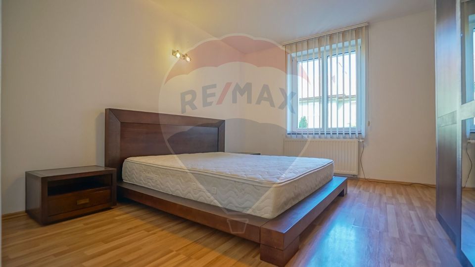 REZERVAT! Apartament 2 camere decomandat, spațios, Centrul Civic