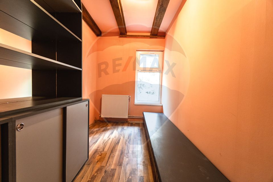 6 room House / Villa for sale, Sud area