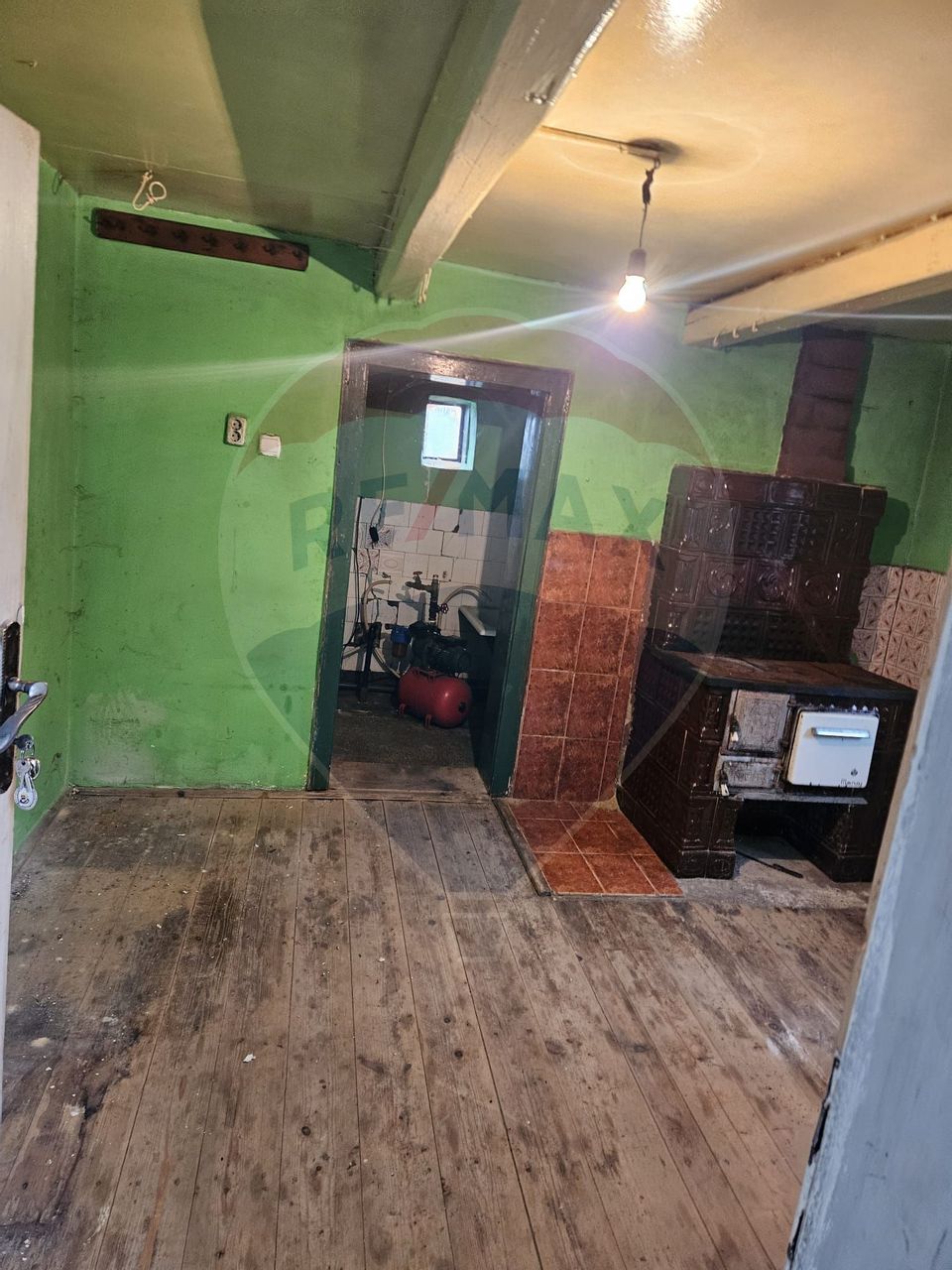 Casă / Vilă cu 4 camere de vânzare