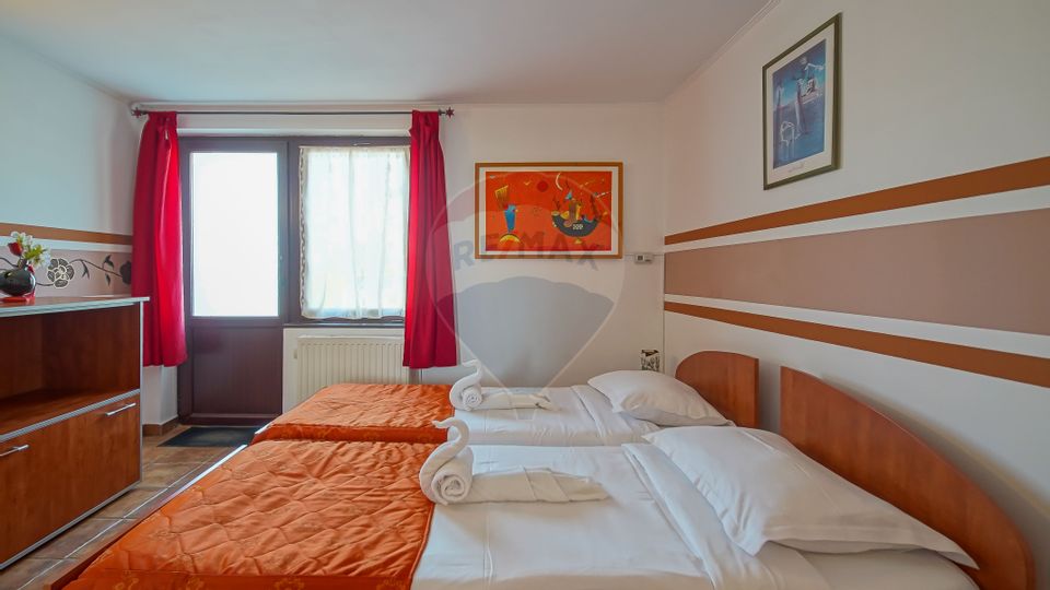 Casă / Vilă de vânzare în Râșnov, afacere-Pensiune clasificată