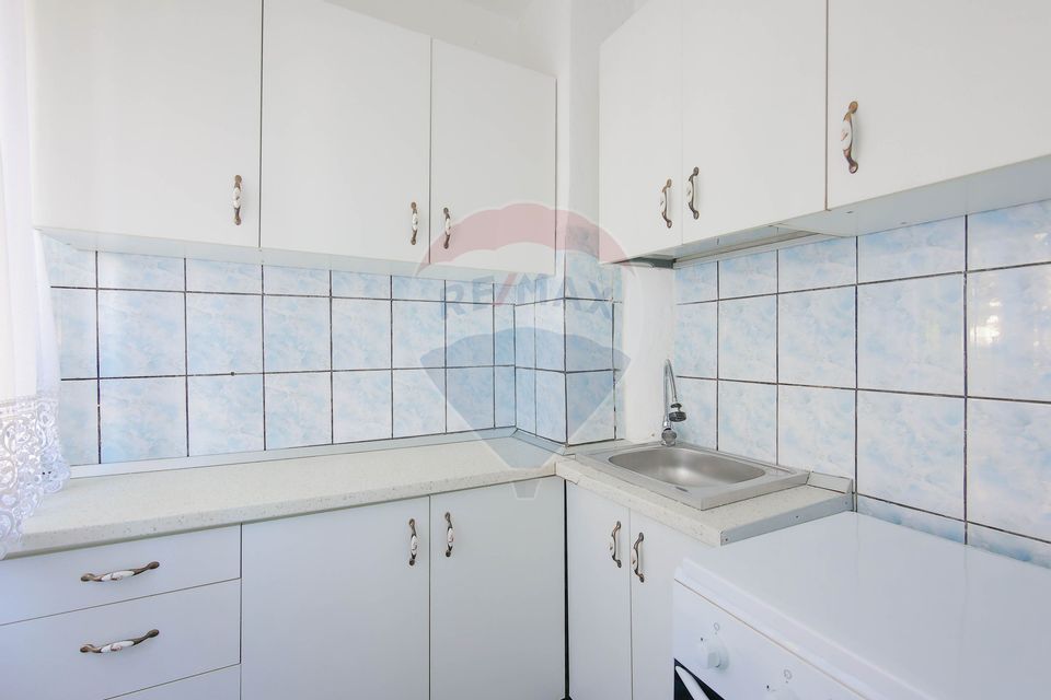 De vânzare, apartament cu 2 camere, Zona Velența