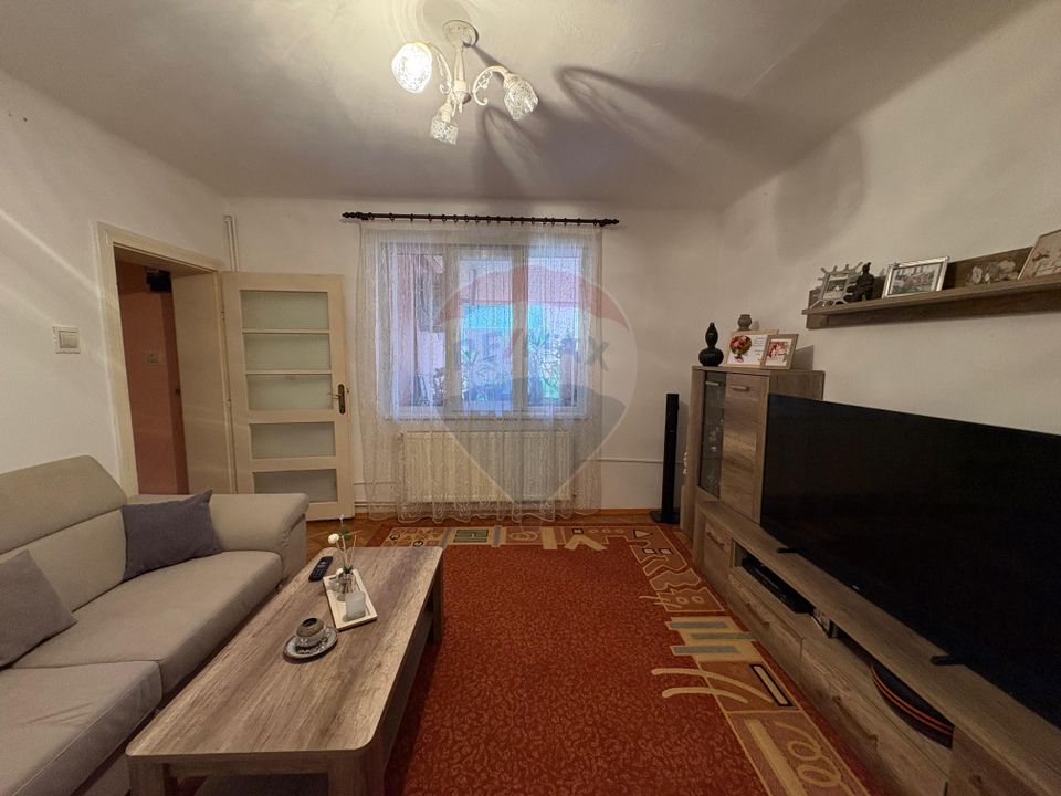 Casă in zona Mosnei, Str. Stejarului,  la cheie