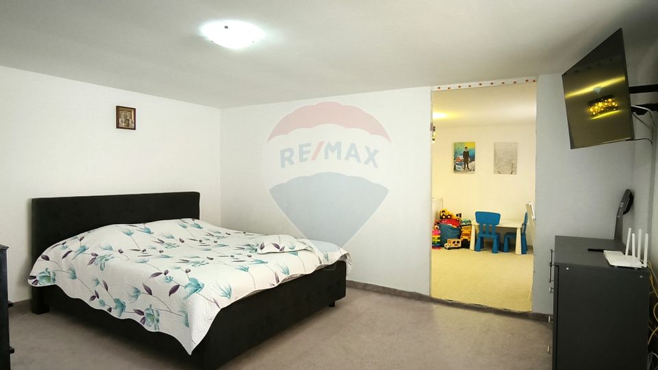 4 room House / Villa for sale