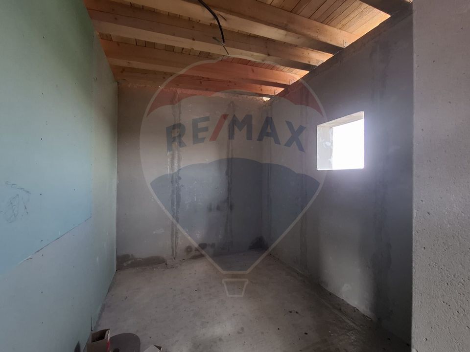 Pantelimon - vanzare vila spatioasa P+Et1+Et.2 str. Walter Maracineanu