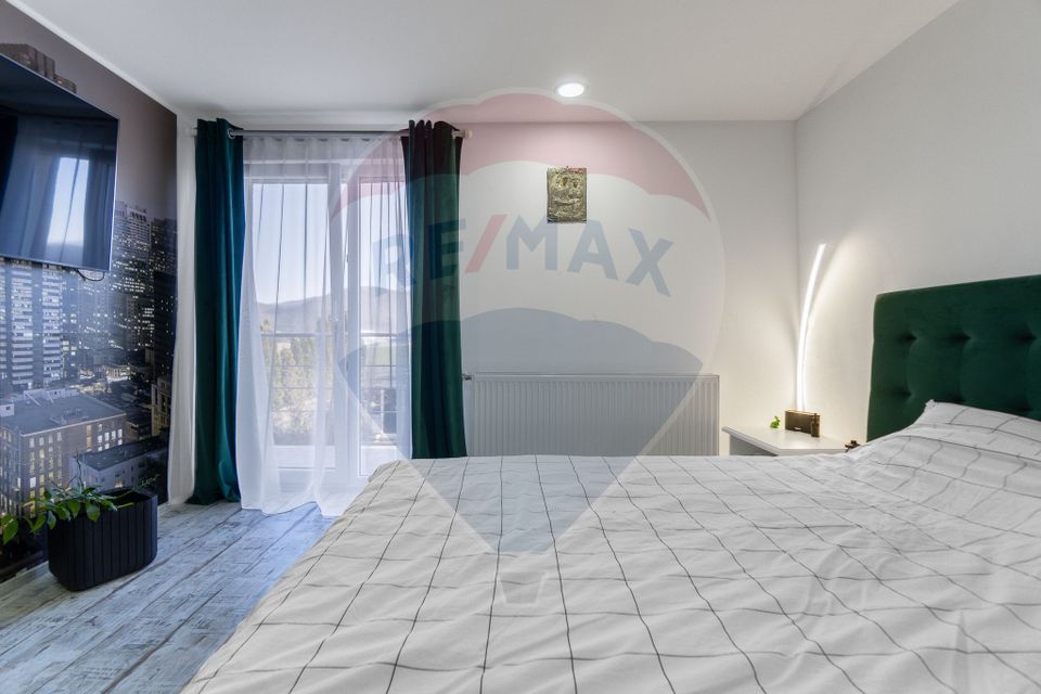 Casă / Vilă cu 4 camere de vânzare în zona Central