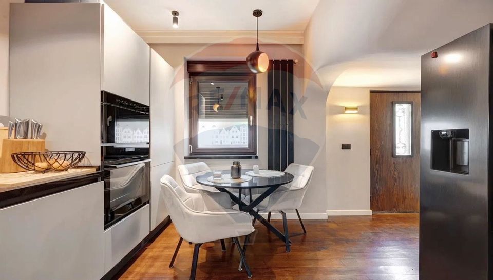 5 room House / Villa for sale, Primaverii area