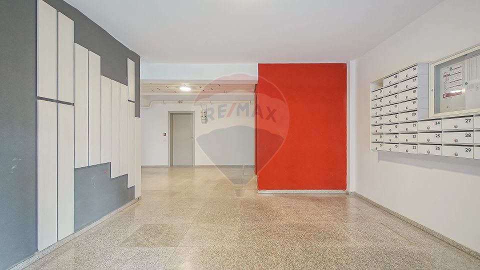 2 room Apartment for sale, Tractorul area