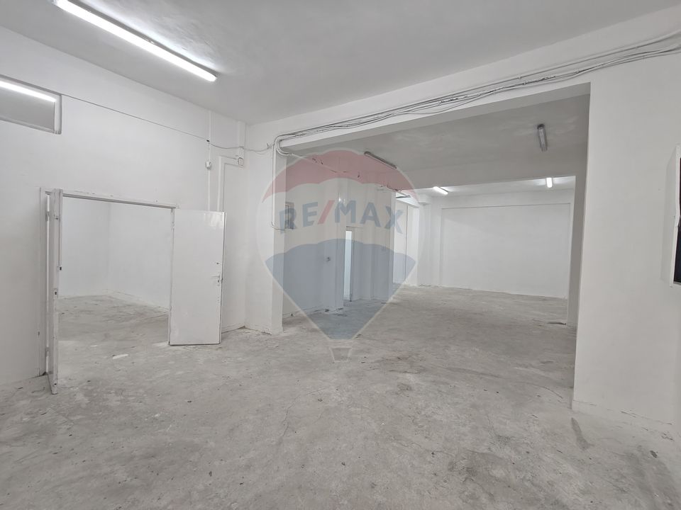 Spatiu depozitare sau productie, 276 mp, cu curte, Zorilor de vanzare