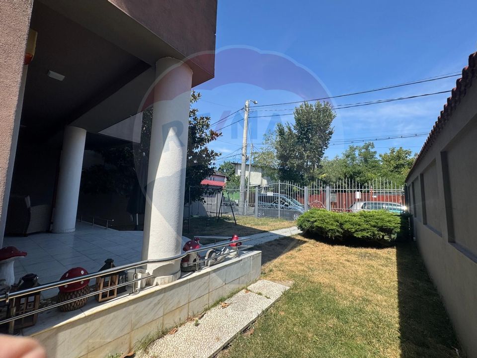 Casă / Vilă spațioasă de închiriat – Militari, zona Moinești