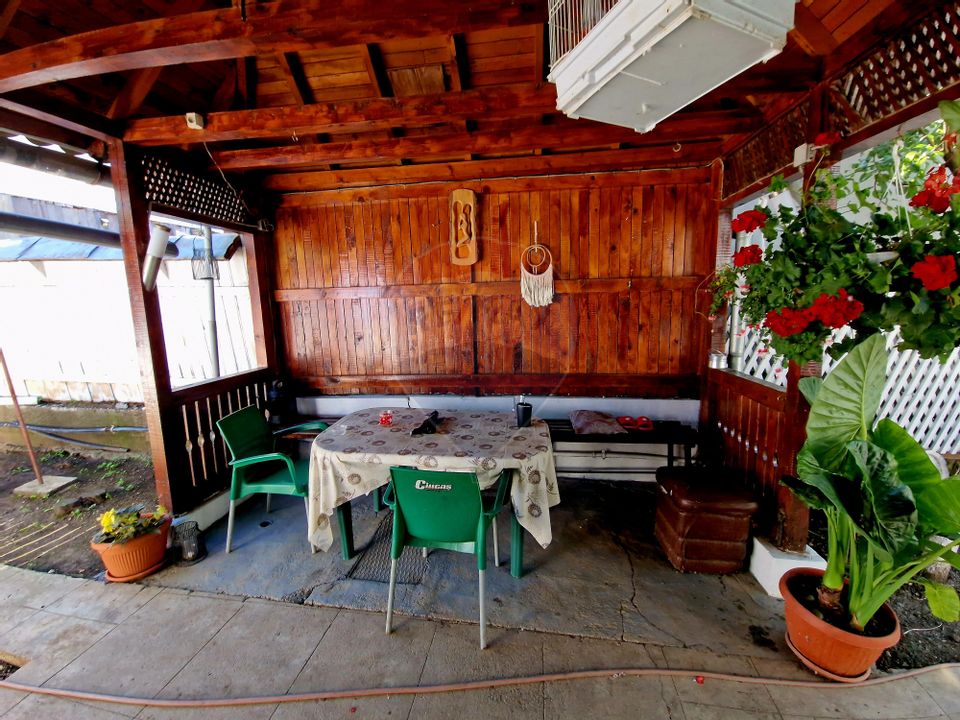 6 room House / Villa for sale