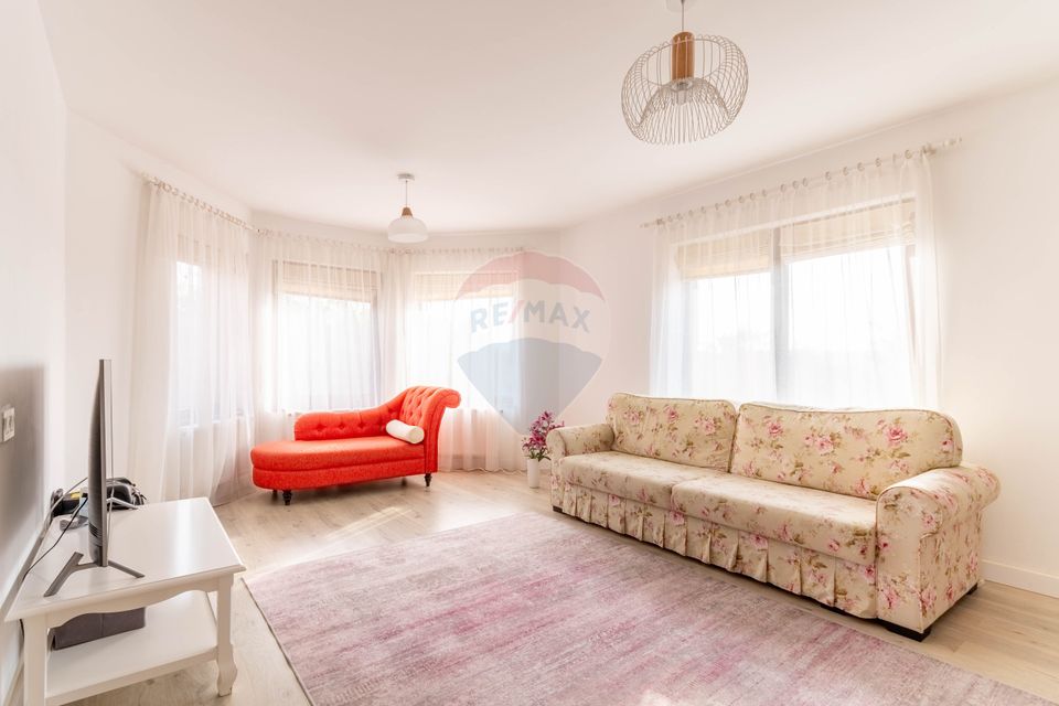 4 room House / Villa for sale