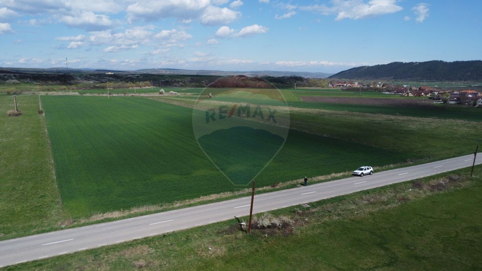 Teren cu potential industrial Luna de Jos, Dabaca