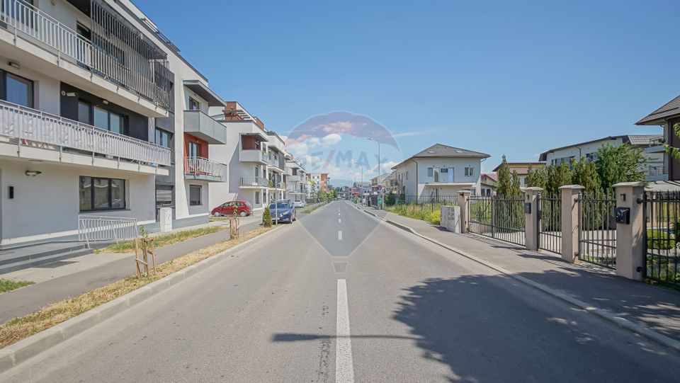 2 room Apartment for rent, Tractorul area