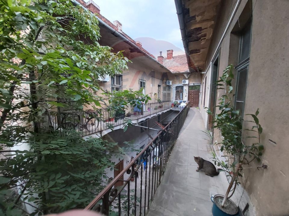 OCAZIE!!! Apartament 3 camere 187 mp Piata Catedralei