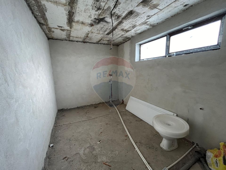Casă / Vilă cu 4 camere de vânzare