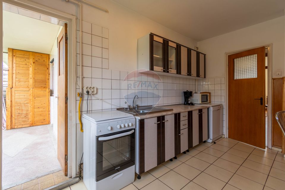 Apartament cu 4 camere, 107 mp. + boxa Confort sporit, Ale.Firiza Nr.8