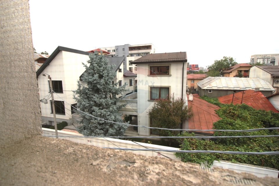 Vilă de vanzare 7 camere Drumul Taberei Bucuresti