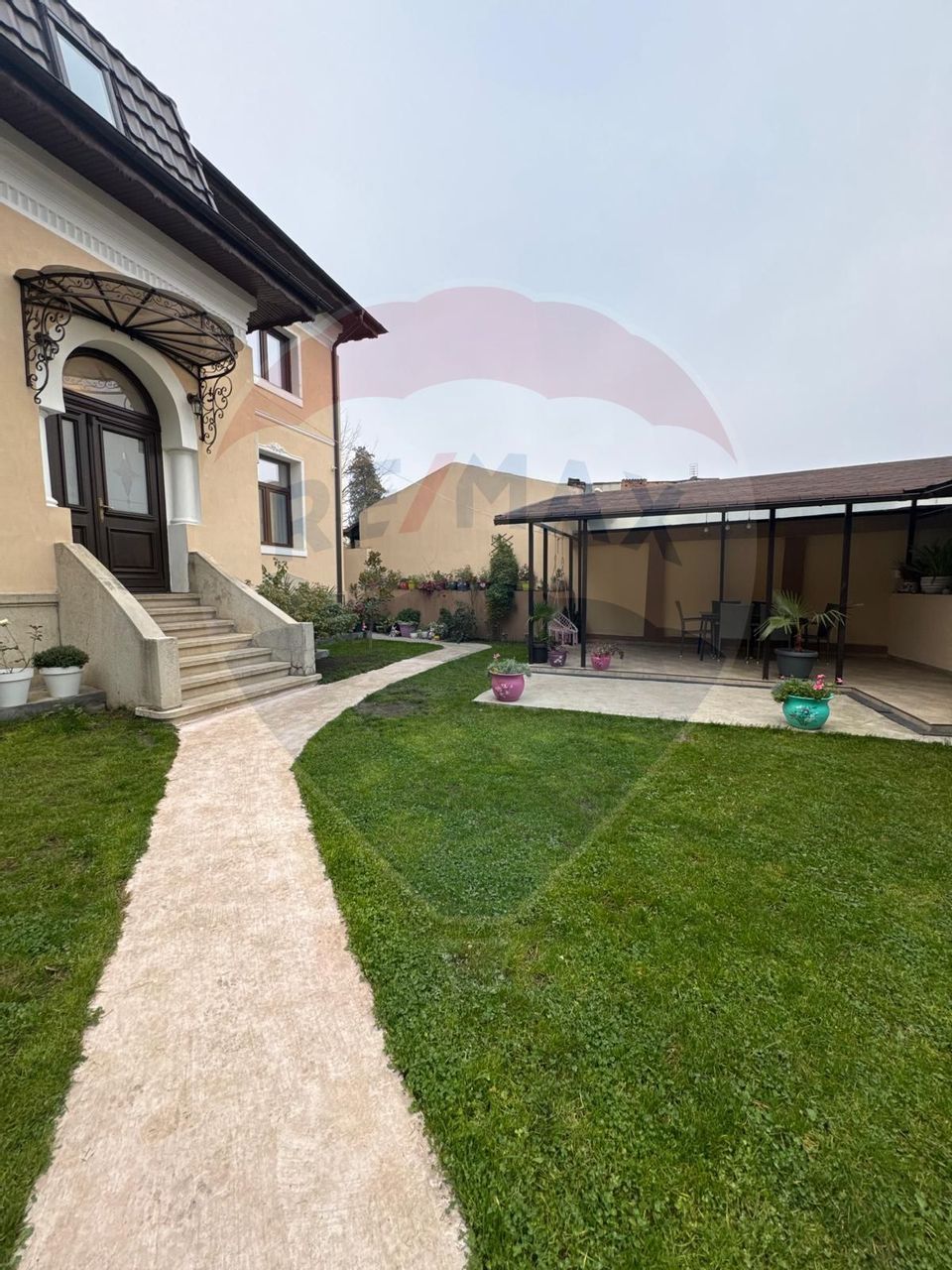 Casă stil boieresc,zona centrala, teren 450mp, comision zero