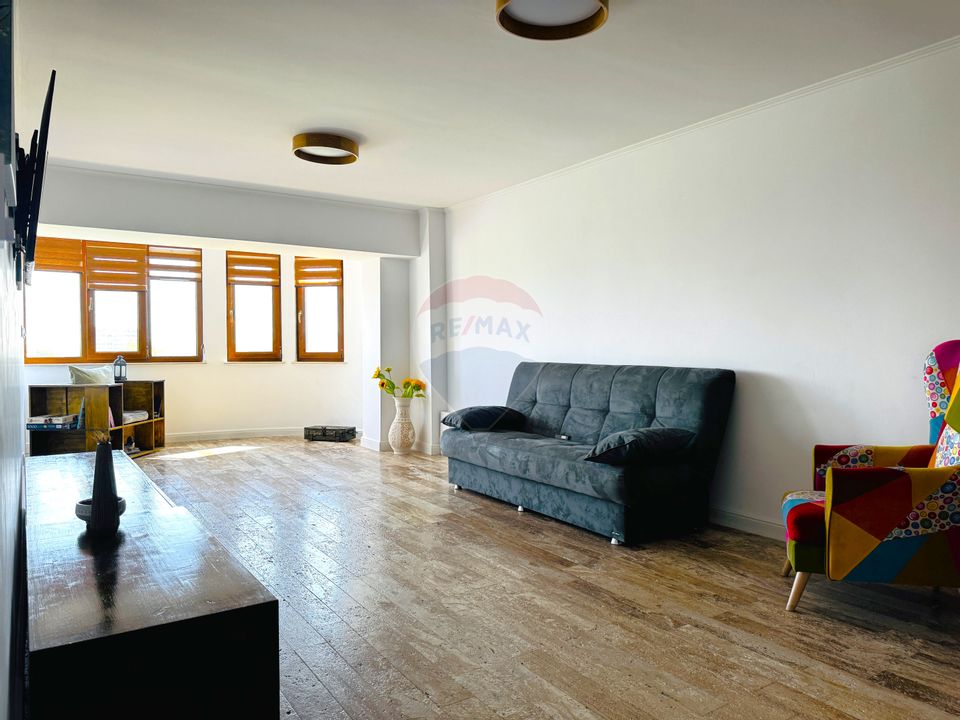 De Vanzare Apartament LUX 3 camere | vedere la Dunăre Orientare S-E