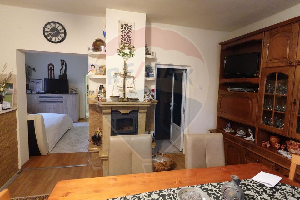11 room House / Villa for sale