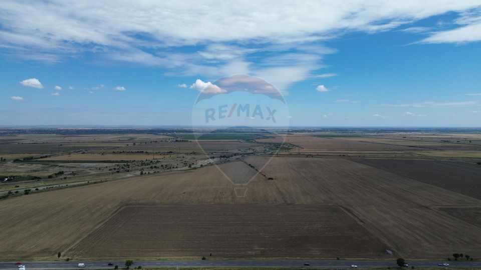 Teren Tisita/ DN2 E85 2.75 ha