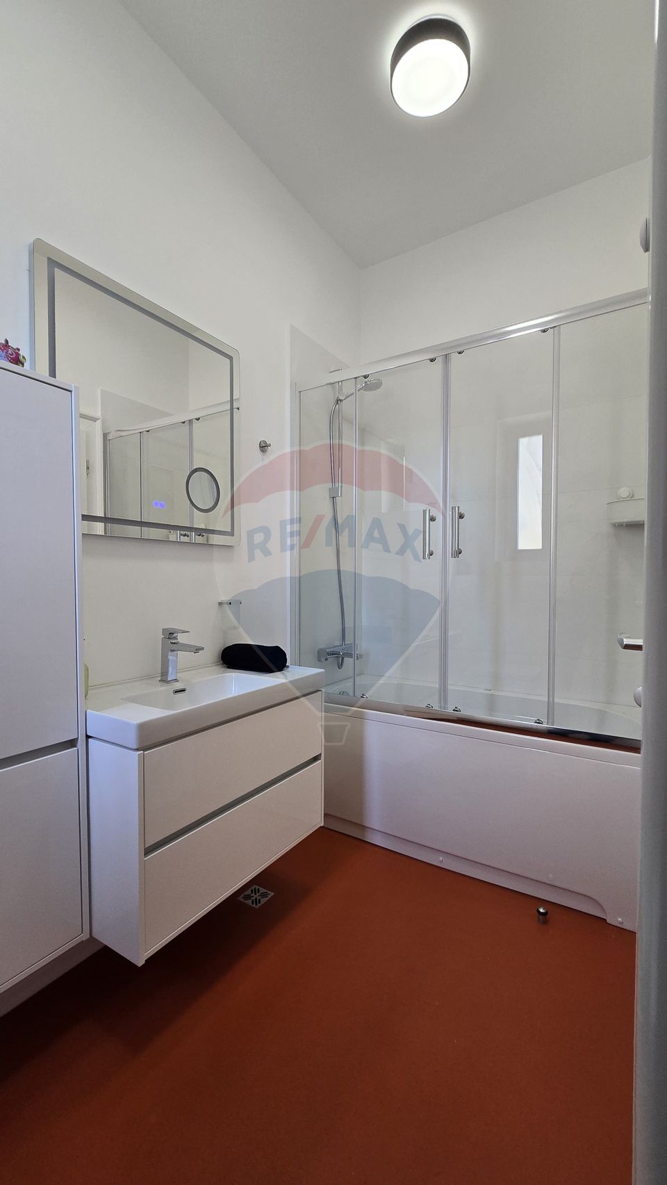 Apartament cu 2 dormitoare I de închiriat I Centru