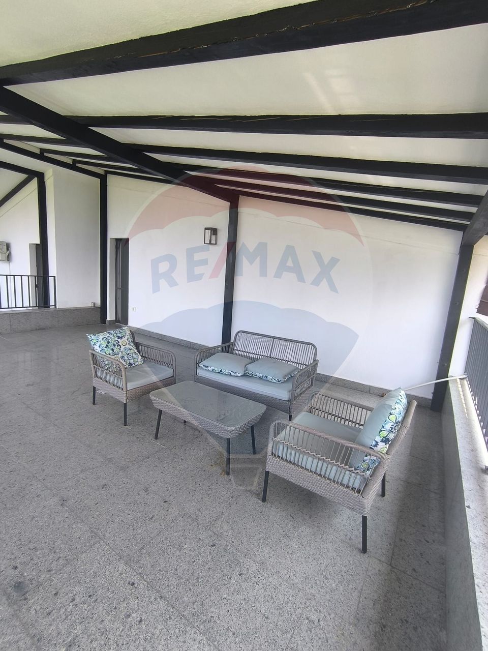 Casă 4 camere de inchiriat in Borhanci