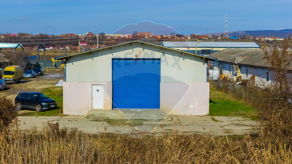De închiriat spațiu pentru depozitare 300mp + curte 650mp Feldioara
