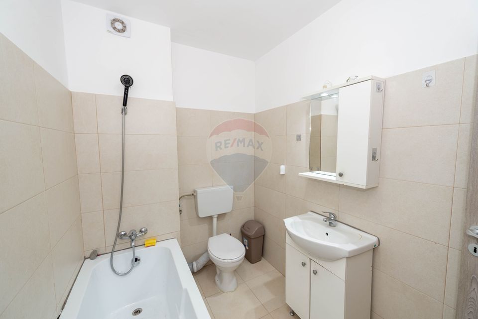 Apartament decomandat cu 2 camere de vanzare zona Pallady Gura Putnei