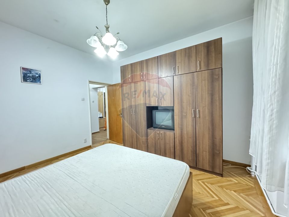 Apartament cu 3 camere de inchiriat - Zona Dimitrie Cantemir