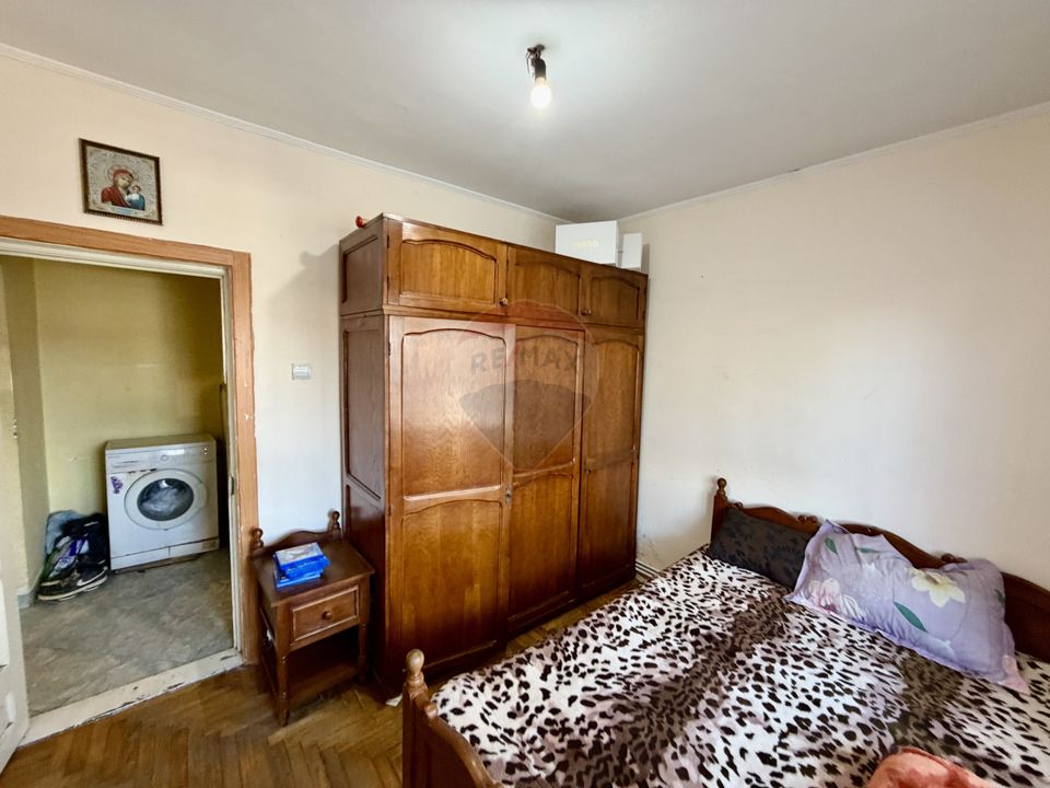 Apartament 3 camere parter