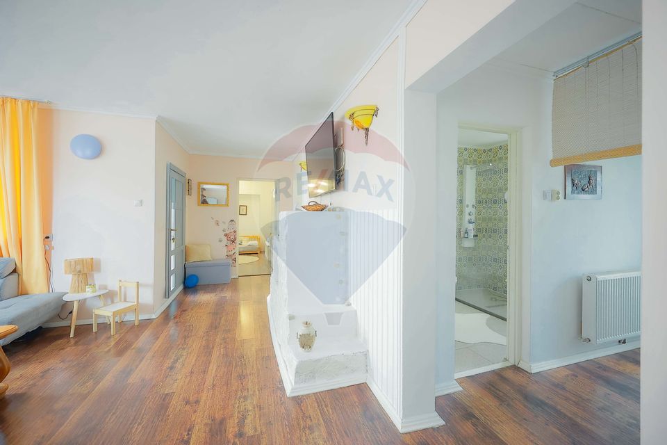 4 room House / Villa for sale