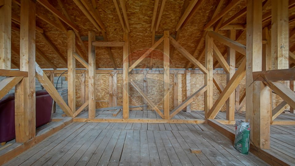 Comision 0%-Cladire versatila 14 camere-Multiple utilizari