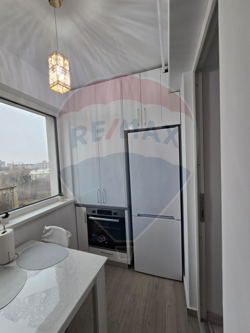 Apartament 2 camere bloc nou mobilat si utilitat zona Lapus arges