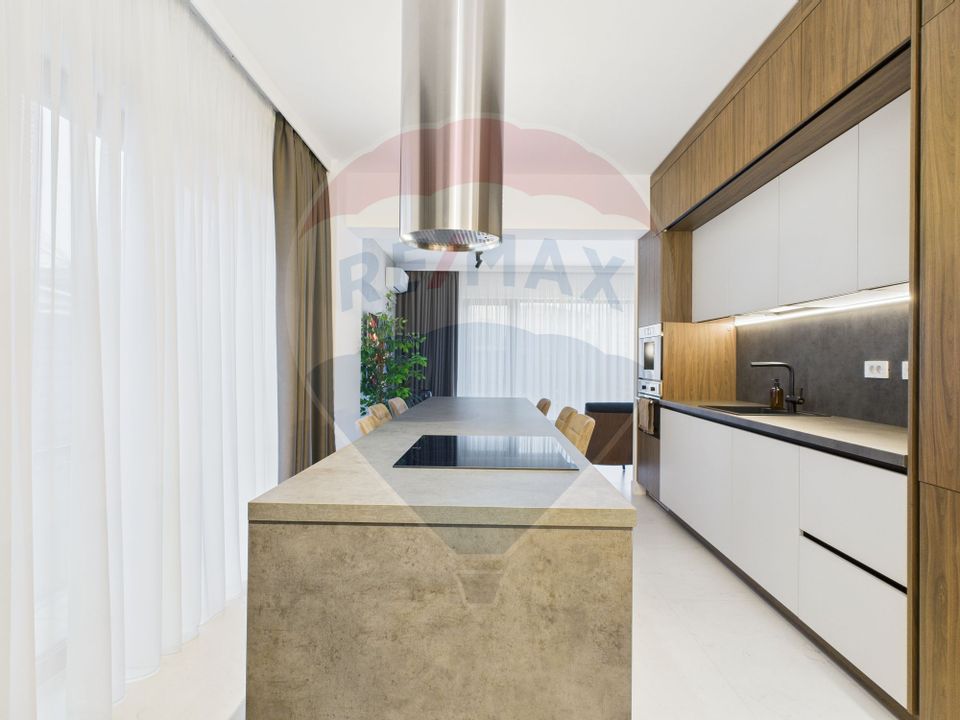 Vila mobilata si utilata complet in Corbeanca / ansamblu cu piscina