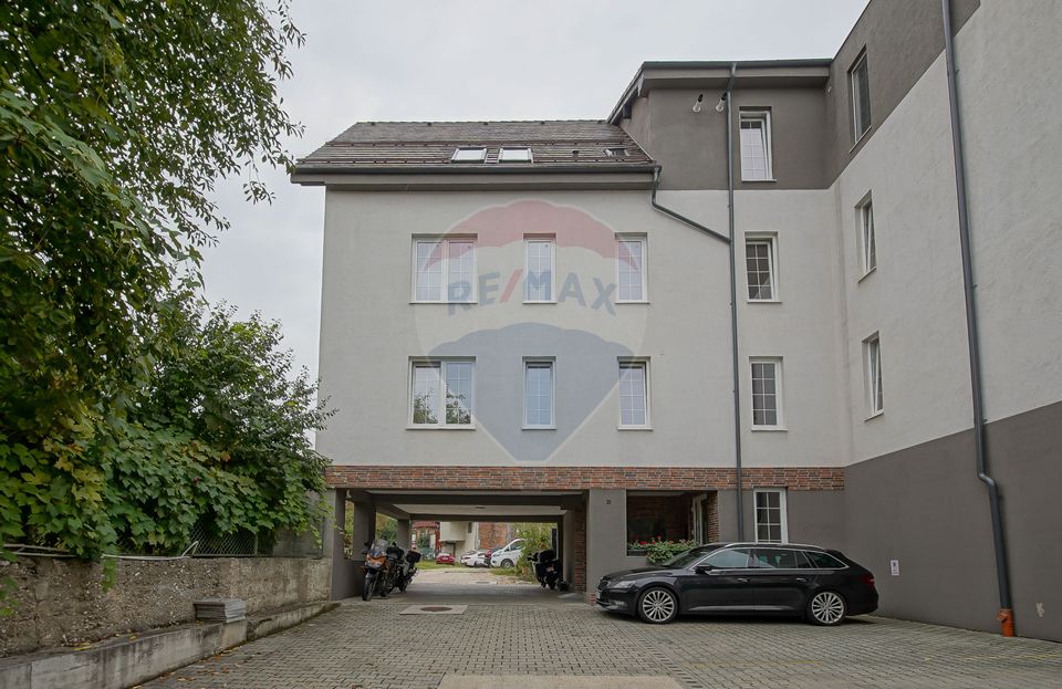 4 room Apartment for sale, Blumana area