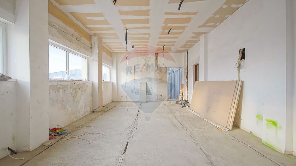 494sq.m Industrial Space for sale, Uzina 2 area