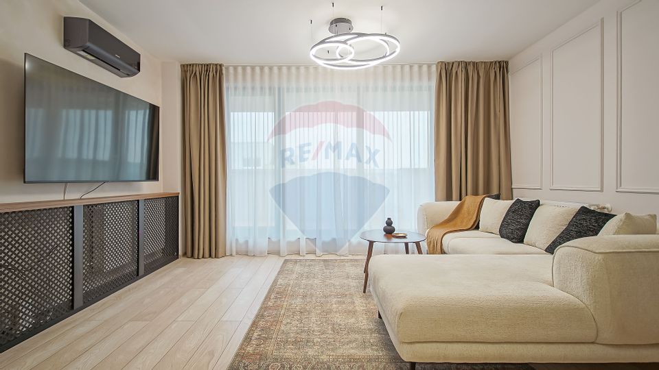 De inchiriat | Apartament 3 camere | Loc de parcare | Zona Tractorul