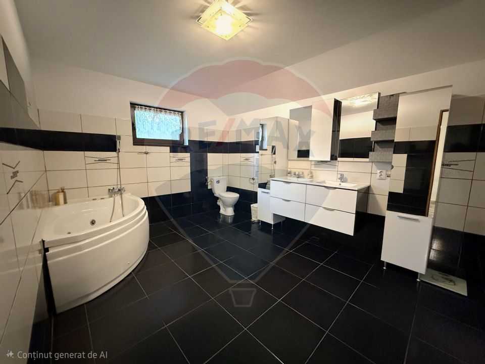 Casă / Vilă cu 5 camere de vânzare