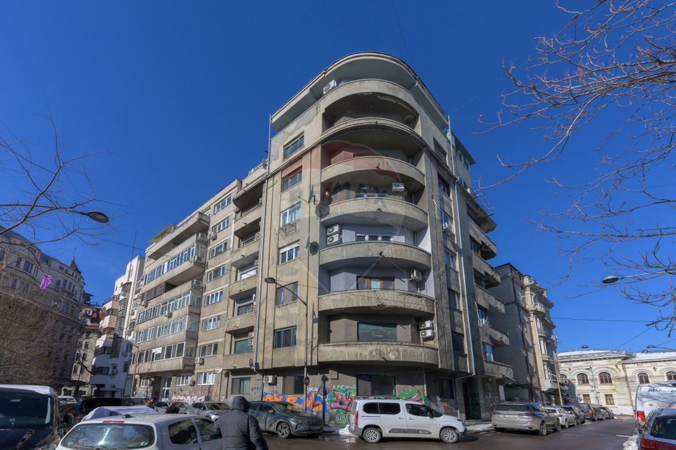 Apartment that inspires | Cismigiu Gh Lazar