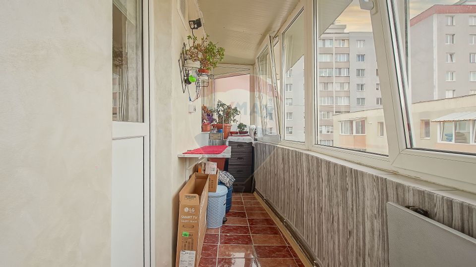 COMISION 0%|Apartament cu 3 camere|Decomandat|Noua|Loc de parcare
