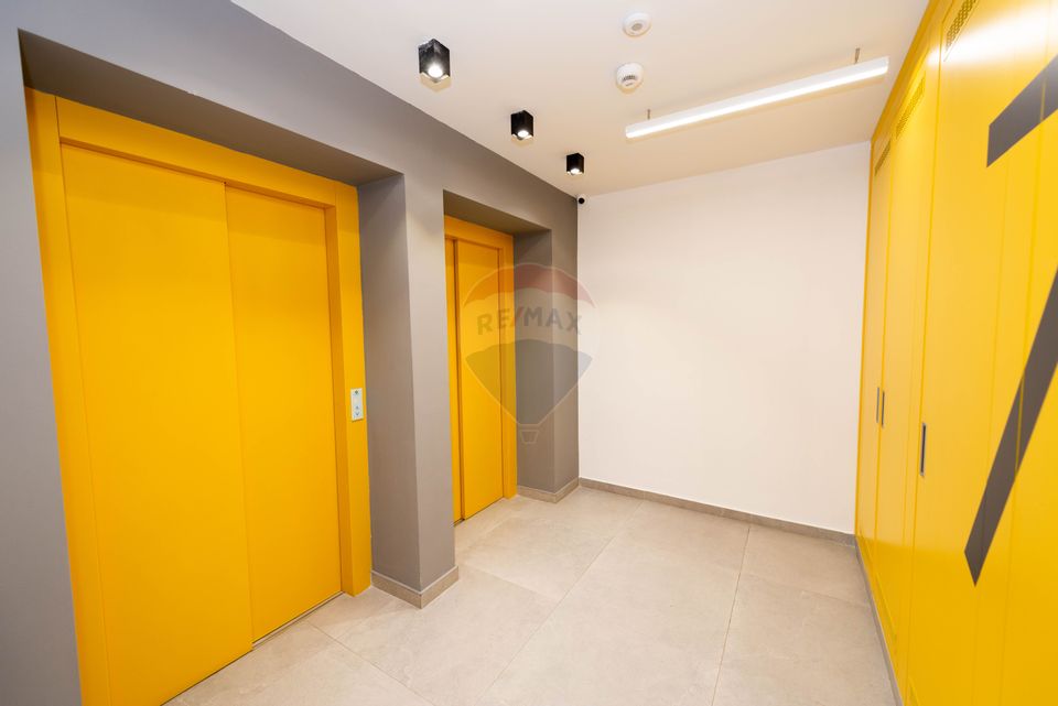 Apartament 3 camere de vanzare, Core Timpuri Noi, boxa, loc parcare