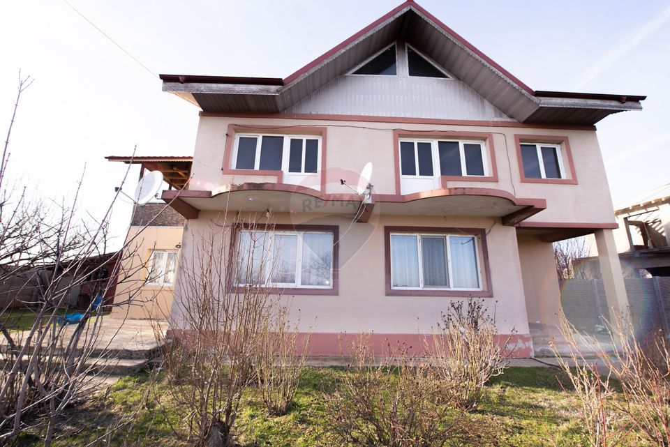 Casa individuala cu 6 camere de vanzare, Singureni, Cringuri, Giurgiu