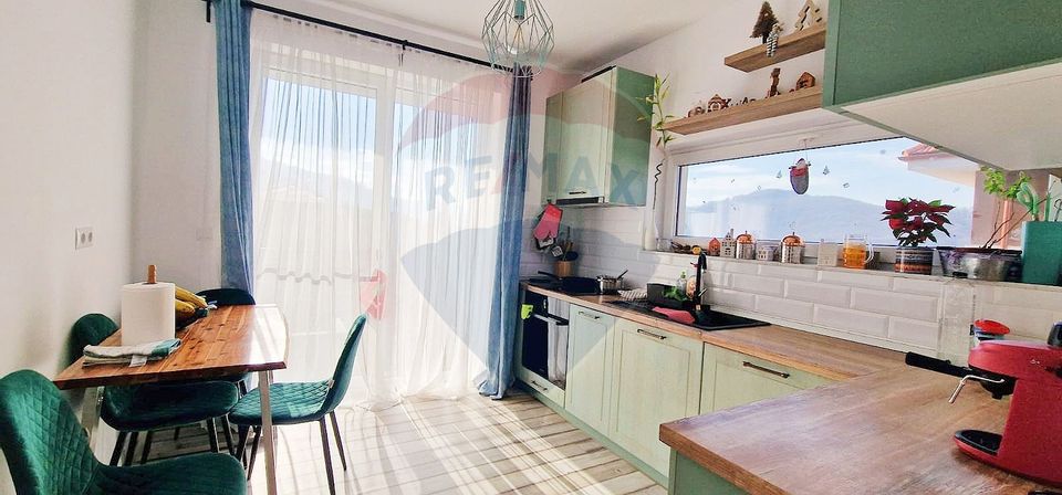 Casă Individuală la Cheie – Nouă, Ultrafinisată, zona Vivo!