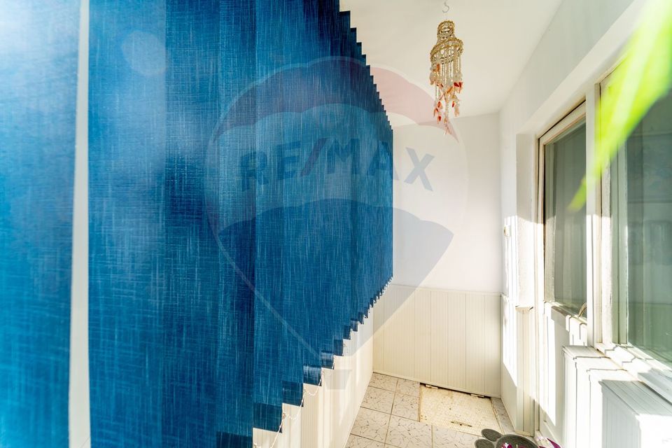 Apartament cu 3 camere in zona Grădiște